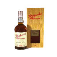 Glenfarclas the Famili Casks 1976